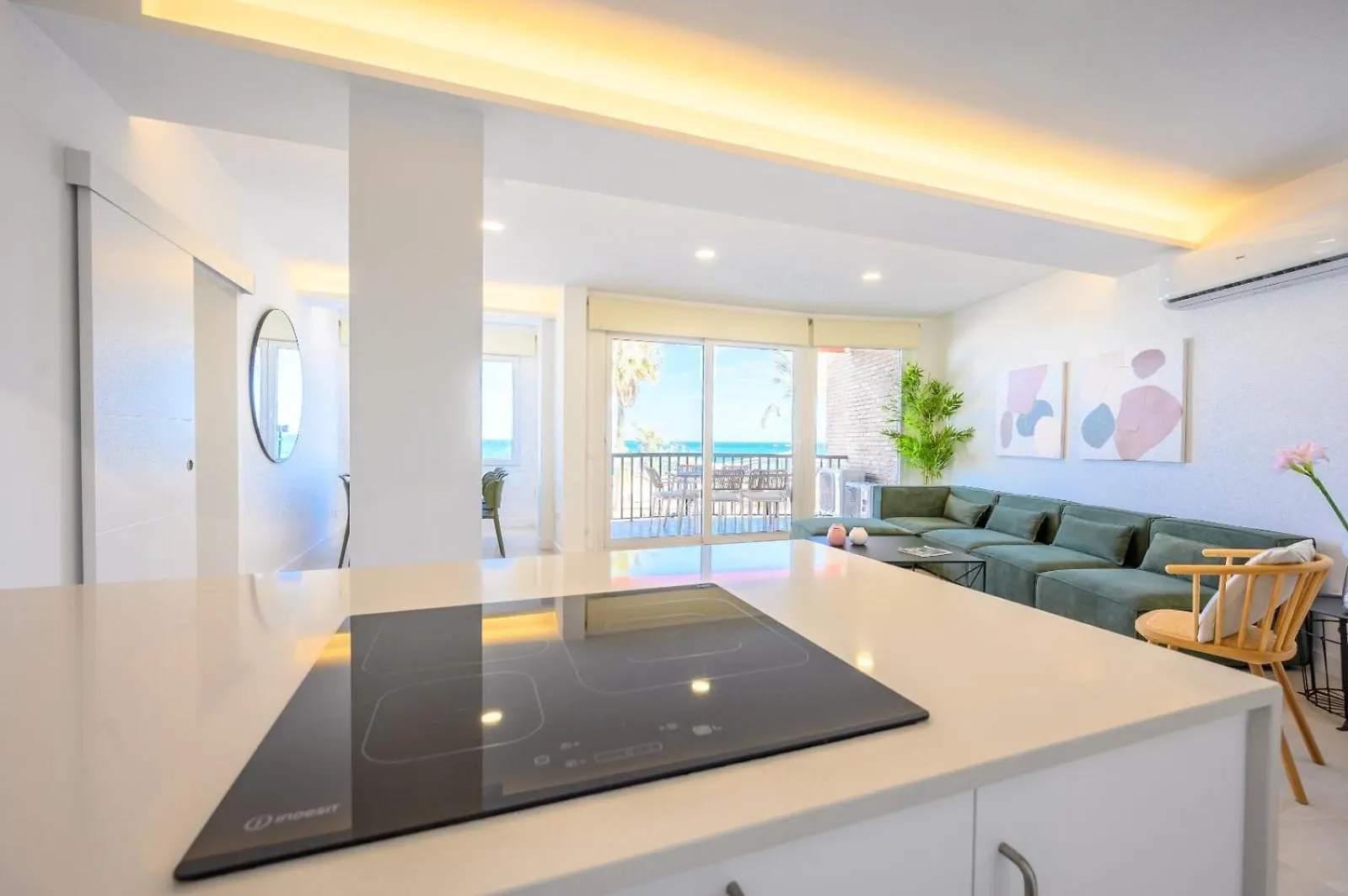 Luxury Oceanfront 3 Bedrooms & 2 Bath By 10Tosea Fuengirola Apartman